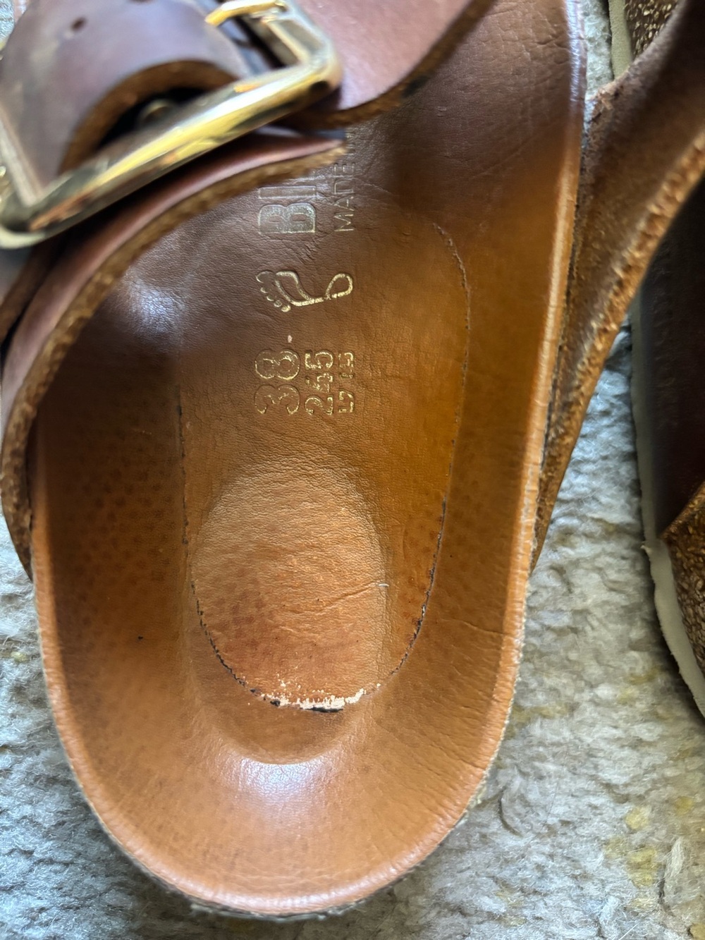 Birkenstock Cognac Brown Big Buckle Gizeh Sandals Size 38 - Picture 4 of 10